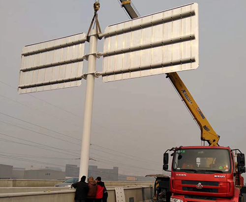 乐鱼·体育-乐鱼（中国）一站式服务官方网站省郑州市南四环标志杆安装现象